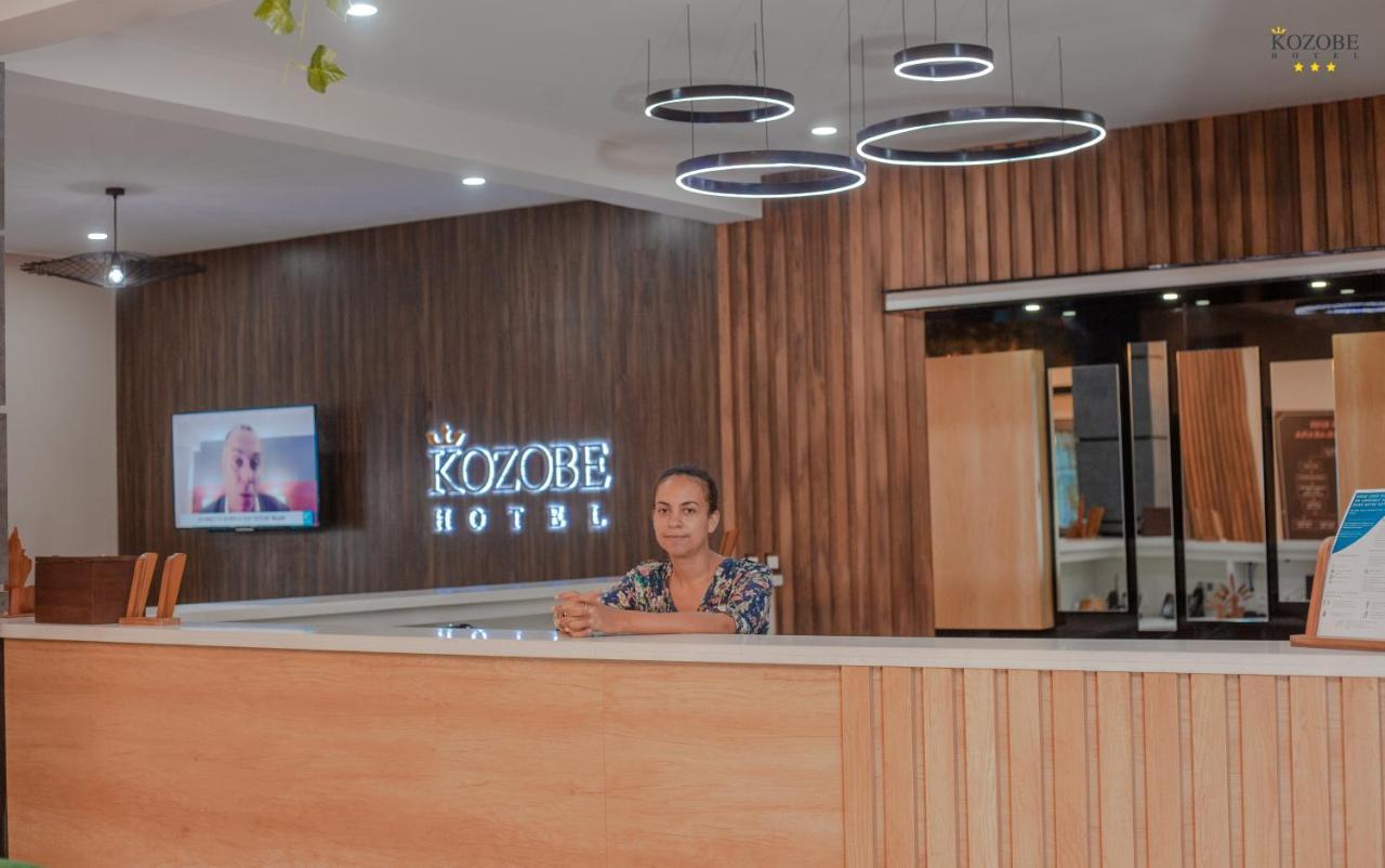 Ambilobe Kozobe Hotel מראה חיצוני תמונה
