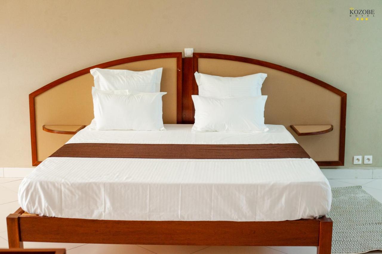 Ambilobe Kozobe Hotel מראה חיצוני תמונה