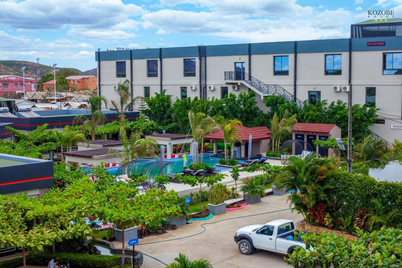 Ambilobe Kozobe Hotel מראה חיצוני תמונה