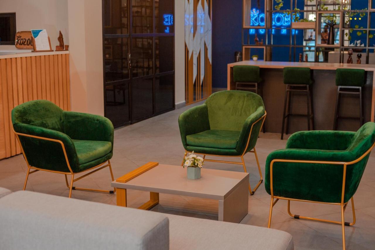 Ambilobe Kozobe Hotel מראה חיצוני תמונה